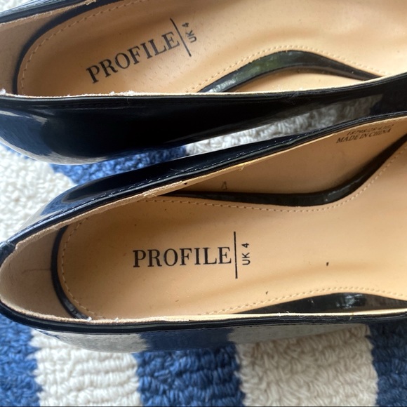 🖤 PROFILE BLACK LACQUERED ROUND TOE PUMPS! - Picture 6 of 12